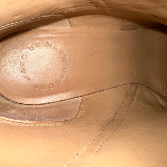 Marc by Marc Jacobs Suede Leather Chelsea Boots in Grey and Black Size 38 / US 8 - Picture 7 of 13